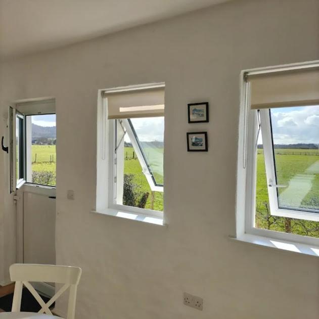 Ballymultimber Cottages Limavady Buitenkant foto